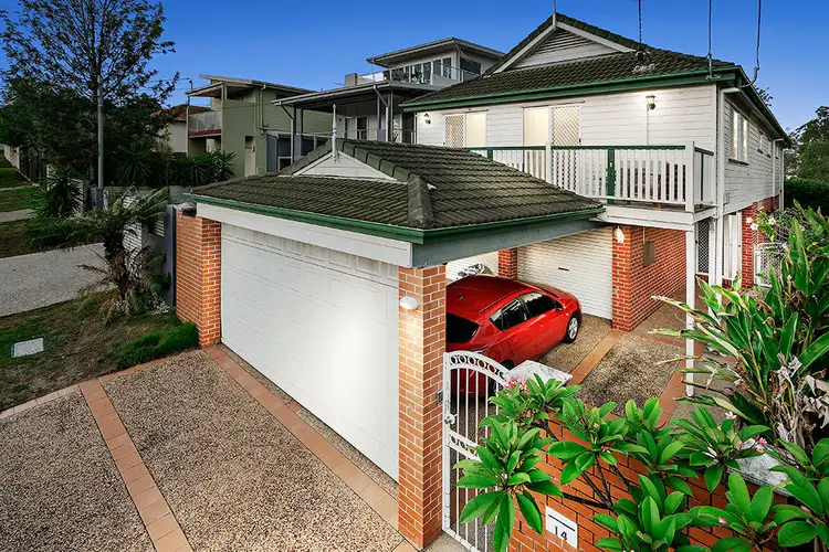 14 Russell Avenue, Norman Park QLD 4170