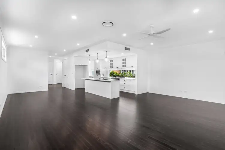 Fifth view of Homely house listing, 39 Davidson Street, Wynnum QLD 4178