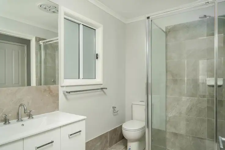 Sixth view of Homely house listing, 1/76 Glen Innes Road, Armidale NSW 2350