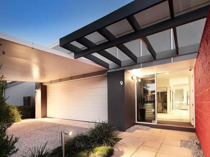 9 Franklin Street, Wakerley QLD 4154