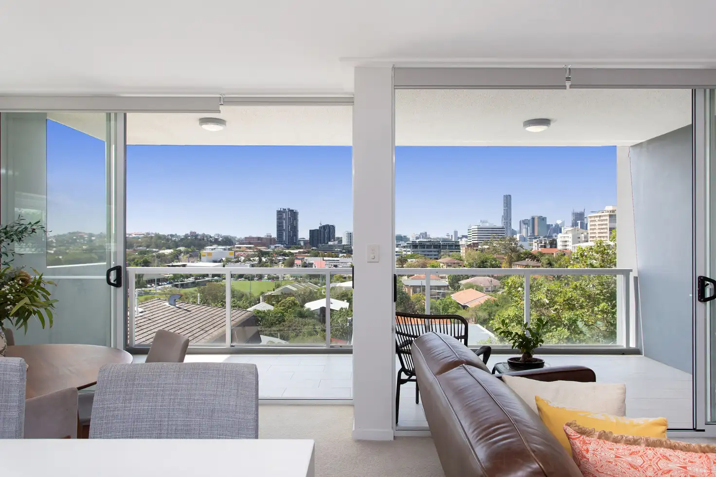 Main view of Homely unit listing, 15/35 Chasely Street, Auchenflower QLD 4066
