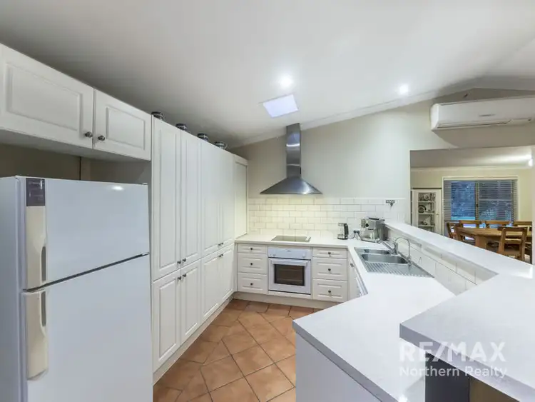 Sixth view of Homely house listing, 9 Dove Court, Albany Creek QLD 4035