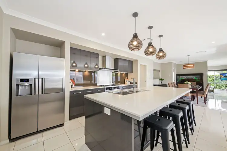 Second view of Homely house listing, 28 Como Circuit, Warner QLD 4500