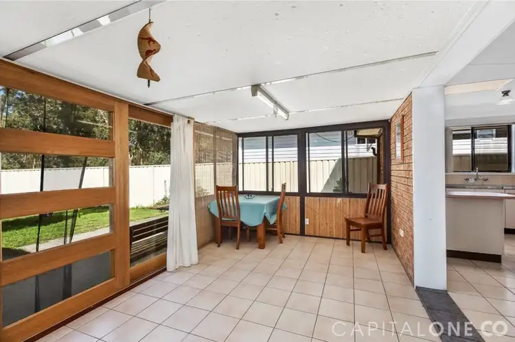 4/4a Canberry Close, Buff Point NSW 2262