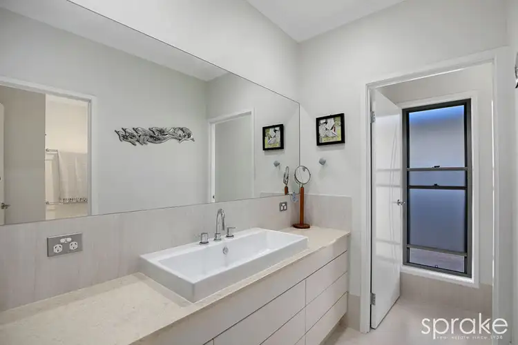 Sixth view of Homely house listing, 10 Pinnacle Court, Craignish QLD 4655