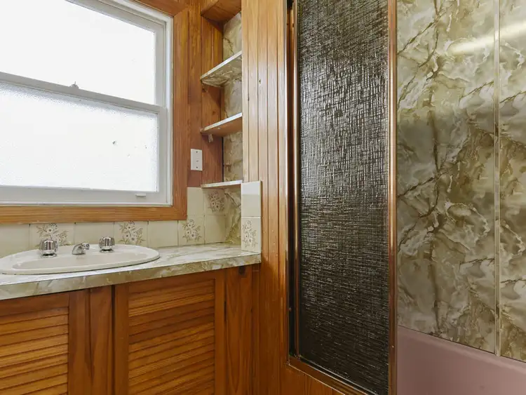 Sixth view of Homely house listing, 4 Fenton Street, Midway Point TAS 7171