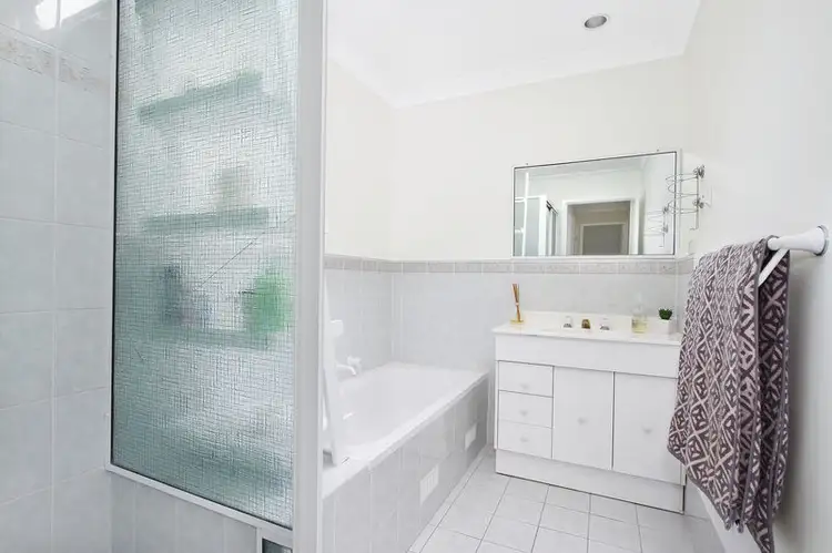 Sixth view of Homely unit listing, 2/13 Cowper Close, Tamworth NSW 2340