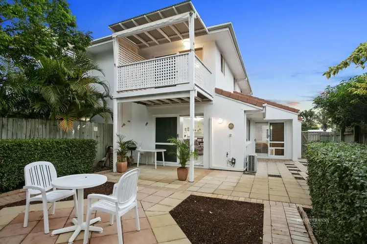 1/8 Sunseeker Close, Noosaville QLD 4566