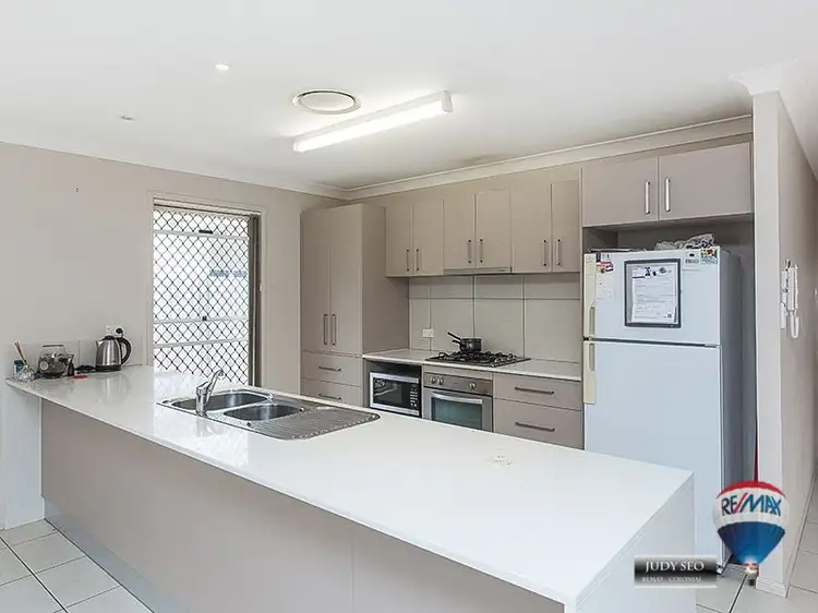 Second view of Homely house listing, 19 Lillydale Pl, Calamvale QLD 4116