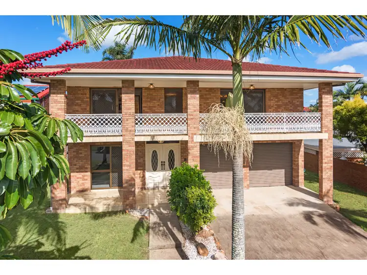 Main view of Homely house listing, 3 Pendennis Place, Carindale QLD 4152