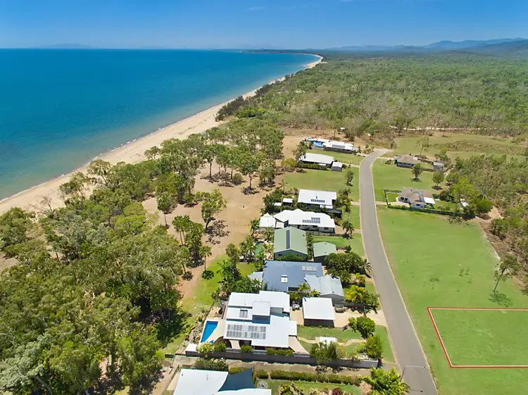 38 Augusta Dr, Balgal Beach QLD 4816