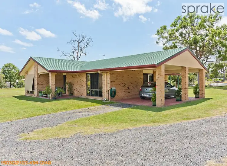 225 Booral Road, Urangan QLD 4655