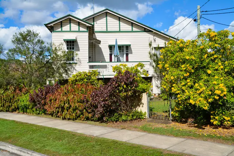 82 Virginia Avenue, Hawthorne QLD 4171