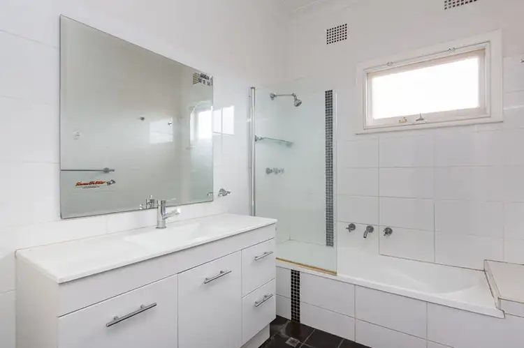 Sixth view of Homely house listing, 21 Diane Street, Tamworth NSW 2340