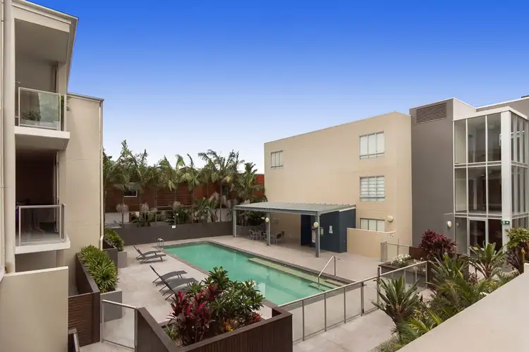 Second view of Homely unit listing, 38/1 Oxford Street, Bulimba QLD 4171