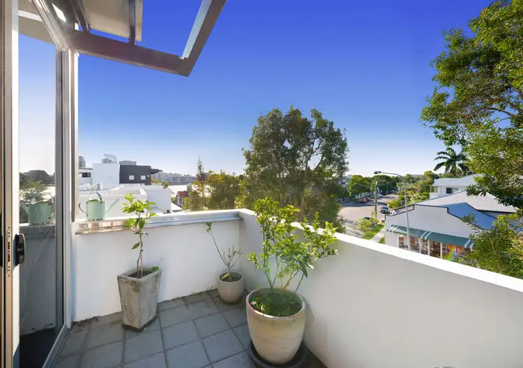 Third view of Homely unit listing, 38/1 Oxford Street, Bulimba QLD 4171