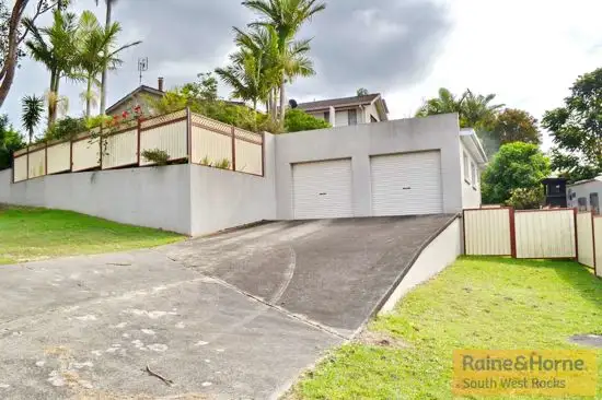 14 Lionel Hogan Close, South West Rocks NSW 2431