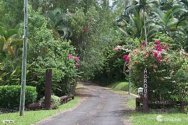 7 Panoramic Place, Whitfield QLD 4870