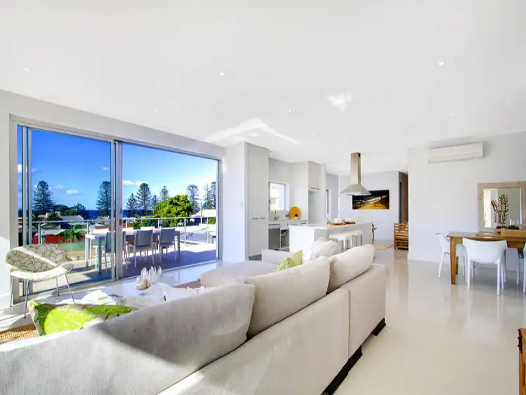 Fifth view of Homely apartment listing, 2/18 Campbell Crescent, Terrigal NSW 2260