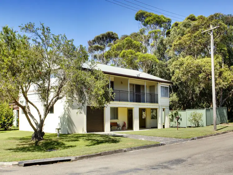 Second view of Homely house listing, 2 Farrand Crescent, Terrigal NSW 2260