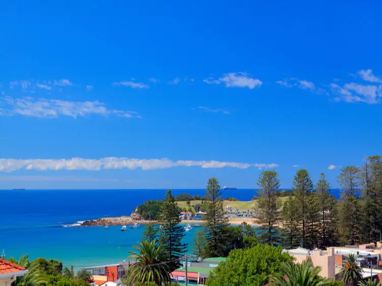 2/27 Painters Lane, Terrigal NSW 2260