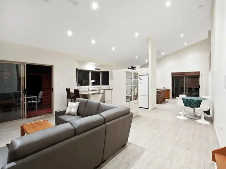 37 Sheffield Drive, Terrigal NSW 2260