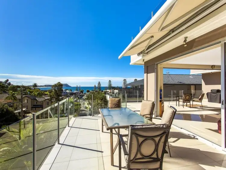 Fourth view of Homely unit listing, 2/5 Glen View Crescent, Terrigal NSW 2260