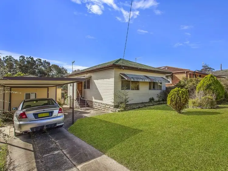 Fifth view of Homely house listing, 4 Anzac Road, Long Jetty NSW 2261