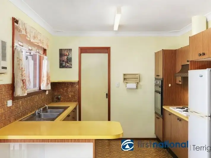 Fourth view of Homely house listing, 2 Dale Close, Terrigal NSW 2260