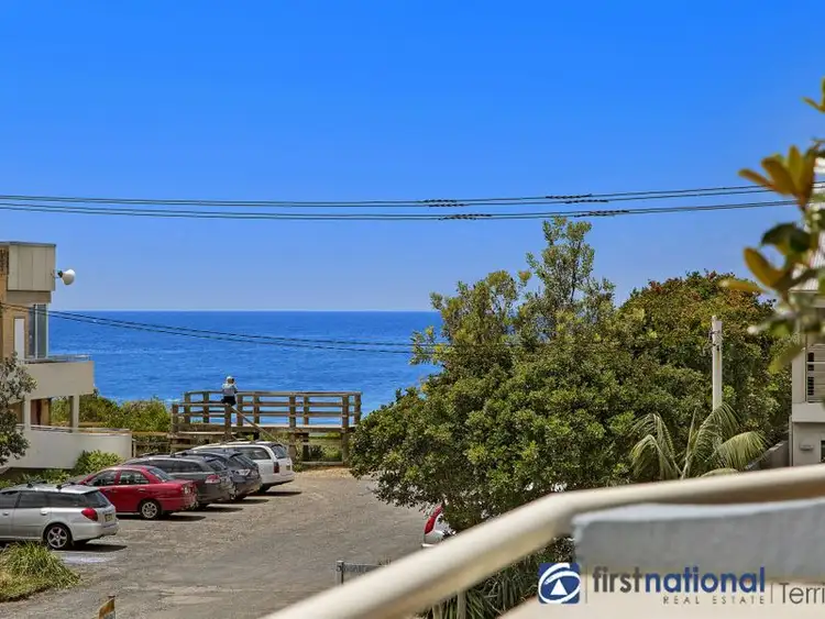 Second view of Homely unit listing, 3/21-23 North Avoca Parade, North Avoca NSW 2260