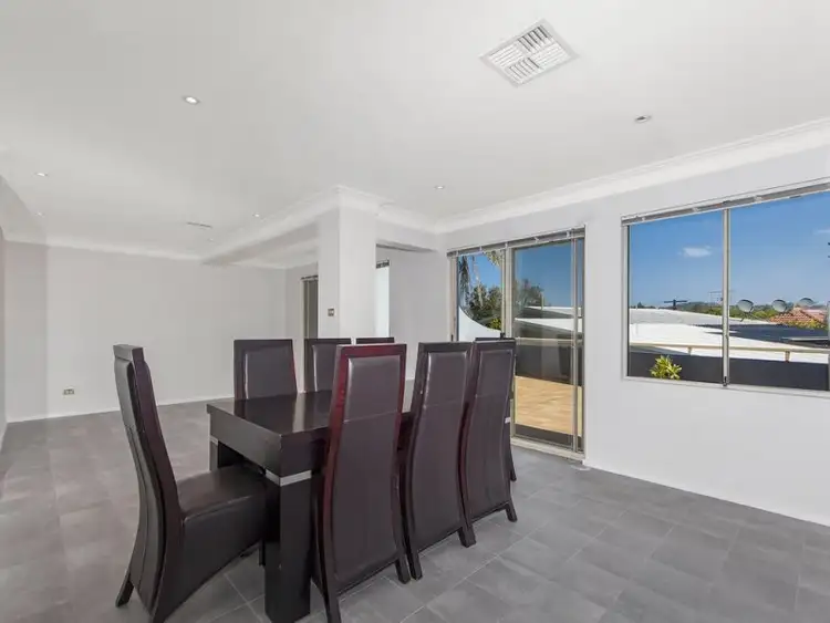 Third view of Homely unit listing, 6/21-23 North Avoca Parade, North Avoca NSW 2260