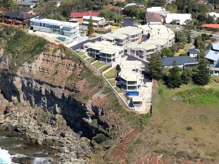 Third view of Homely apartment listing, 2/18-20 Scenic Highway, Terrigal NSW 2260