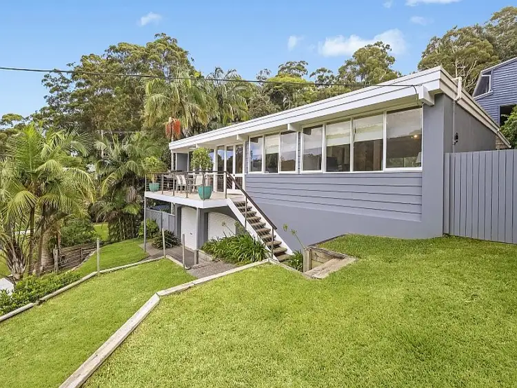 4 Palmgrove Place, North Avoca NSW 2260