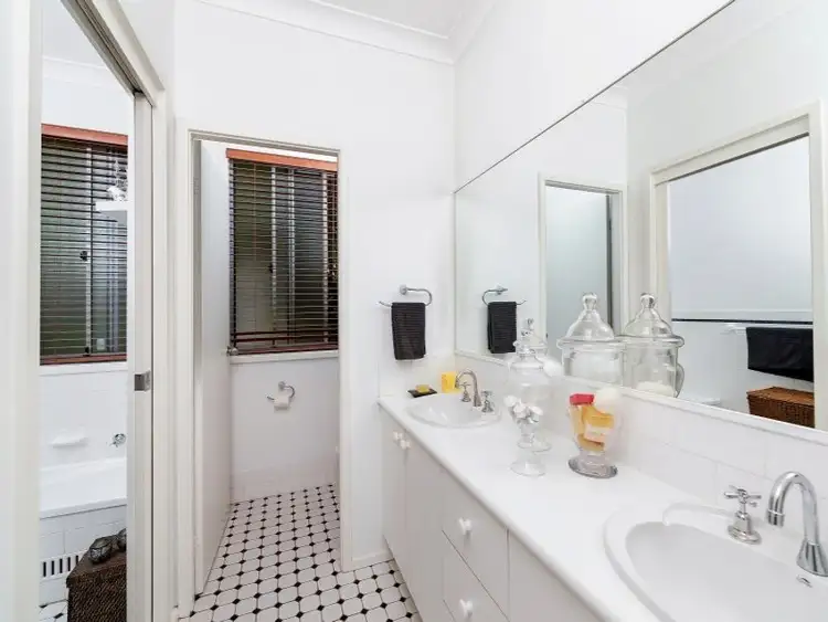 Fifth view of Homely house listing, 7 Nurragi Close, Avoca Beach NSW 2251