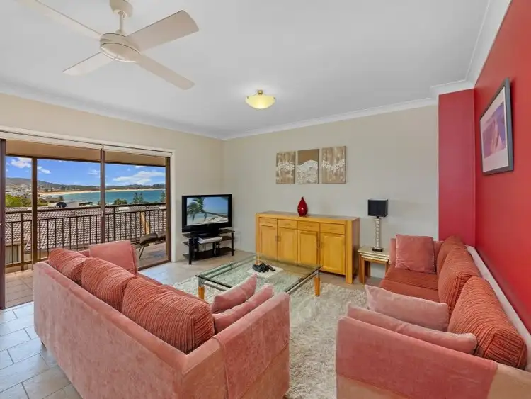 Second view of Homely unit listing, 4/15-19 Kurrawyba Avenue, Terrigal NSW 2260