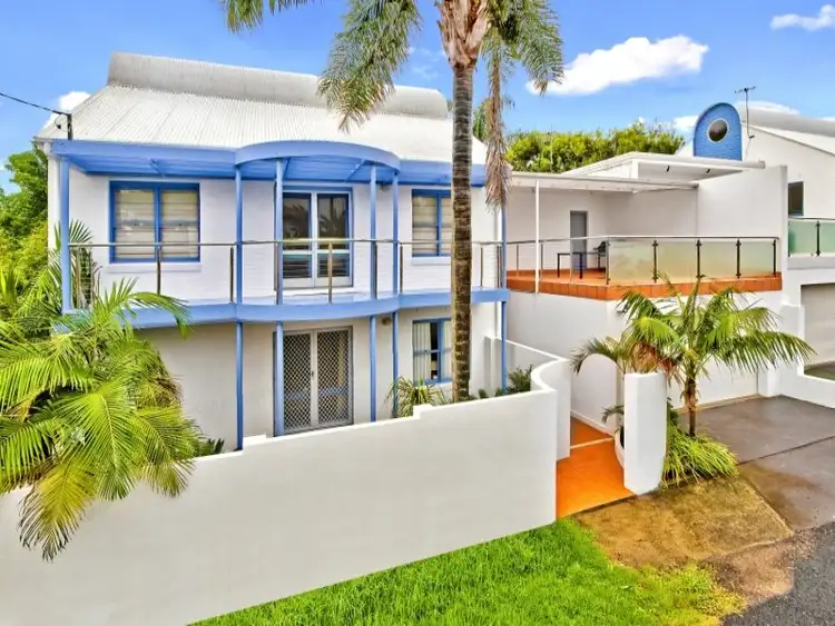 2/13 Ocean Street, North Avoca NSW 2260