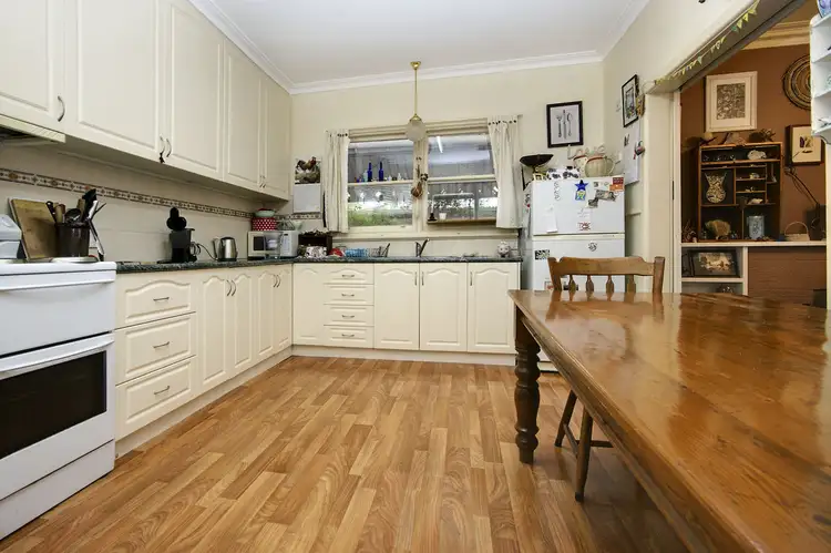 Fifth view of Homely house listing, 407 Campbell Crescent, Deniliquin NSW 2710