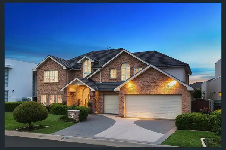 11 Bimbadgen Place, Bella Vista NSW 2153