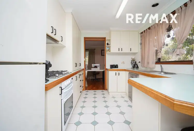 Third view of Homely house listing, 39 Waranga Avenue, Mount Austin NSW 2650