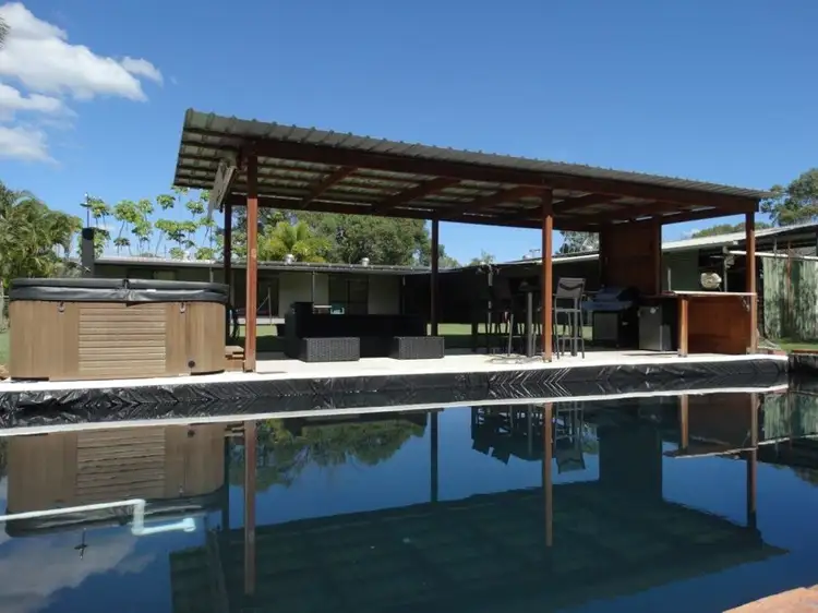 286 Matchbox Road, Deepwater QLD 4674