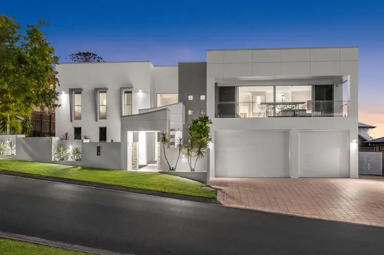 11 John Street, Manly West QLD 4179