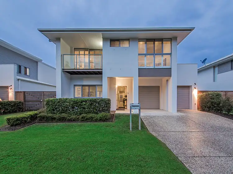 39 Margaret Crescent, Wakerley QLD 4154