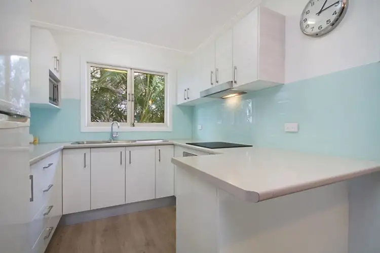 Fourth view of Homely unit listing, 5/2-4 Coral Street, Rainbow Bay QLD 4225