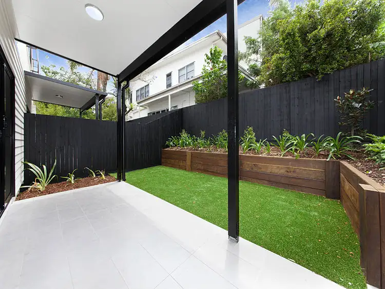 Fourth view of Homely townhouse listing, 2/16 Mornington Crescent, Morningside QLD 4170