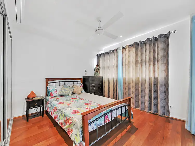 Seventh view of Homely unit listing, 21/70 Bay Tce, Wynnum QLD 4178