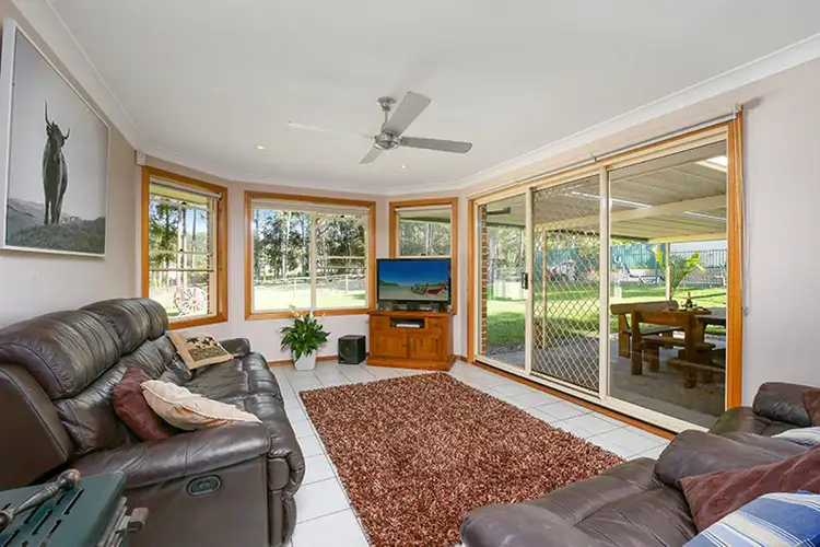 Fifth view of Homely house listing, 2 Freemans Glen, Mardi NSW 2259