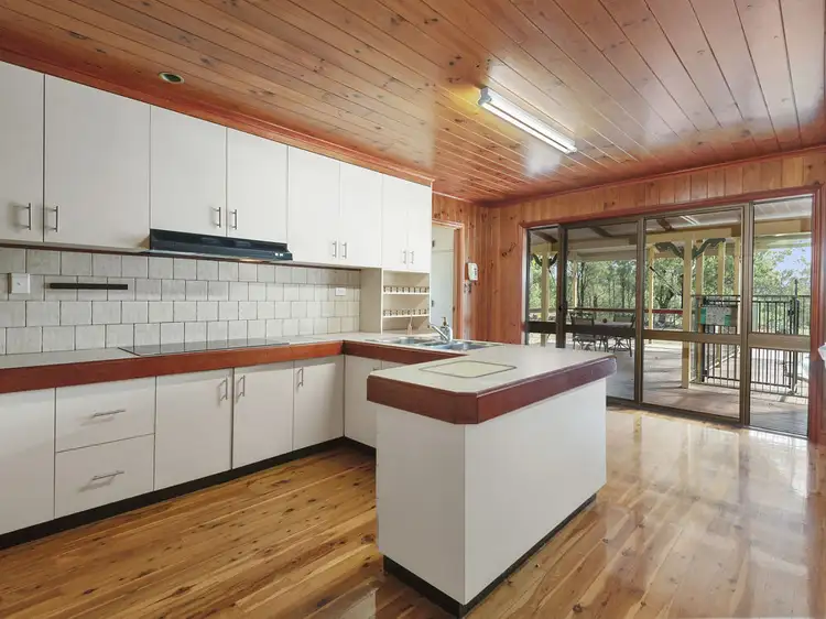 153 Jones Road, Withcott QLD 4352