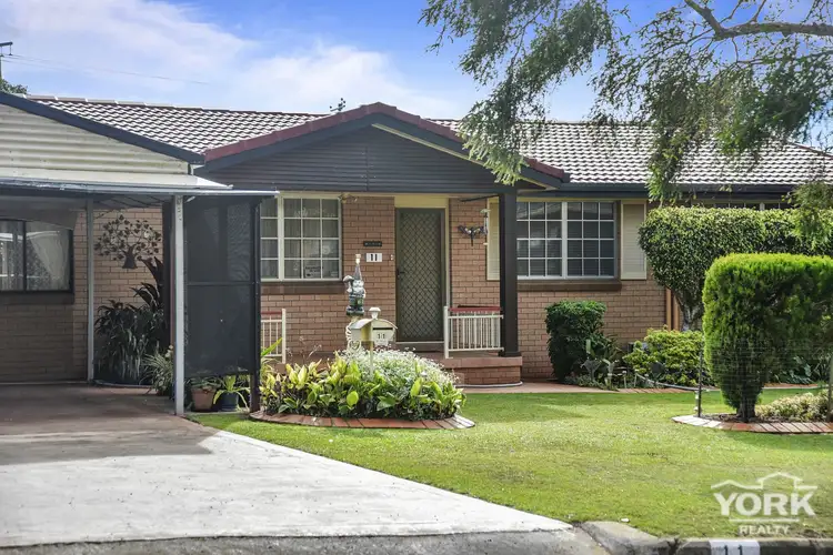 11 Merino Street, Harristown QLD 4350