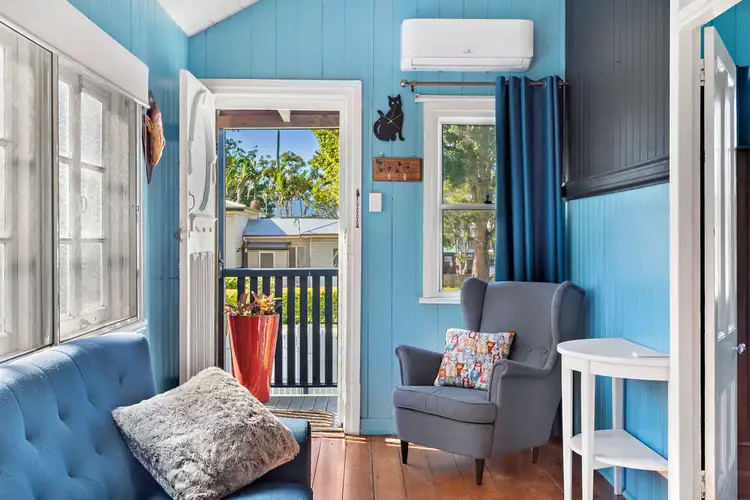 Sixth view of Homely semi-detached listing, 1/8 Dorall Street, Kippa-ring QLD 4021