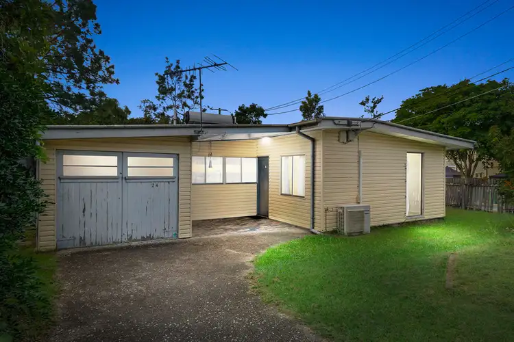 24 Romilda Street, Woodridge QLD 4114